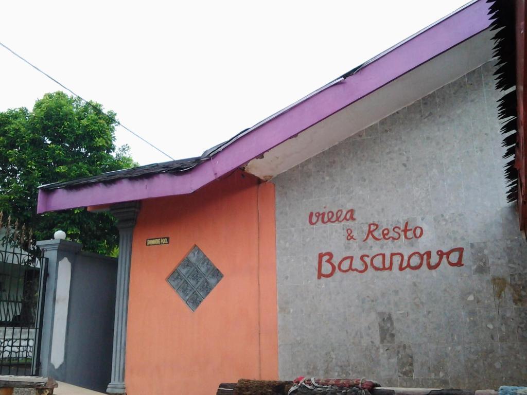 Villa And Resto Basanova Batu  Exterior photo