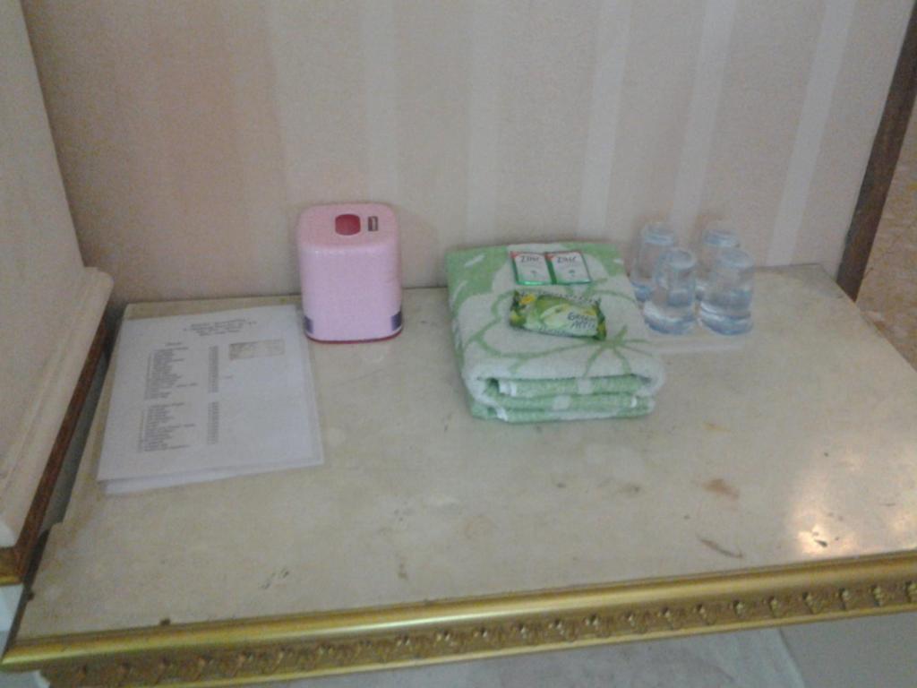 Villa And Resto Basanova Batu  Room photo